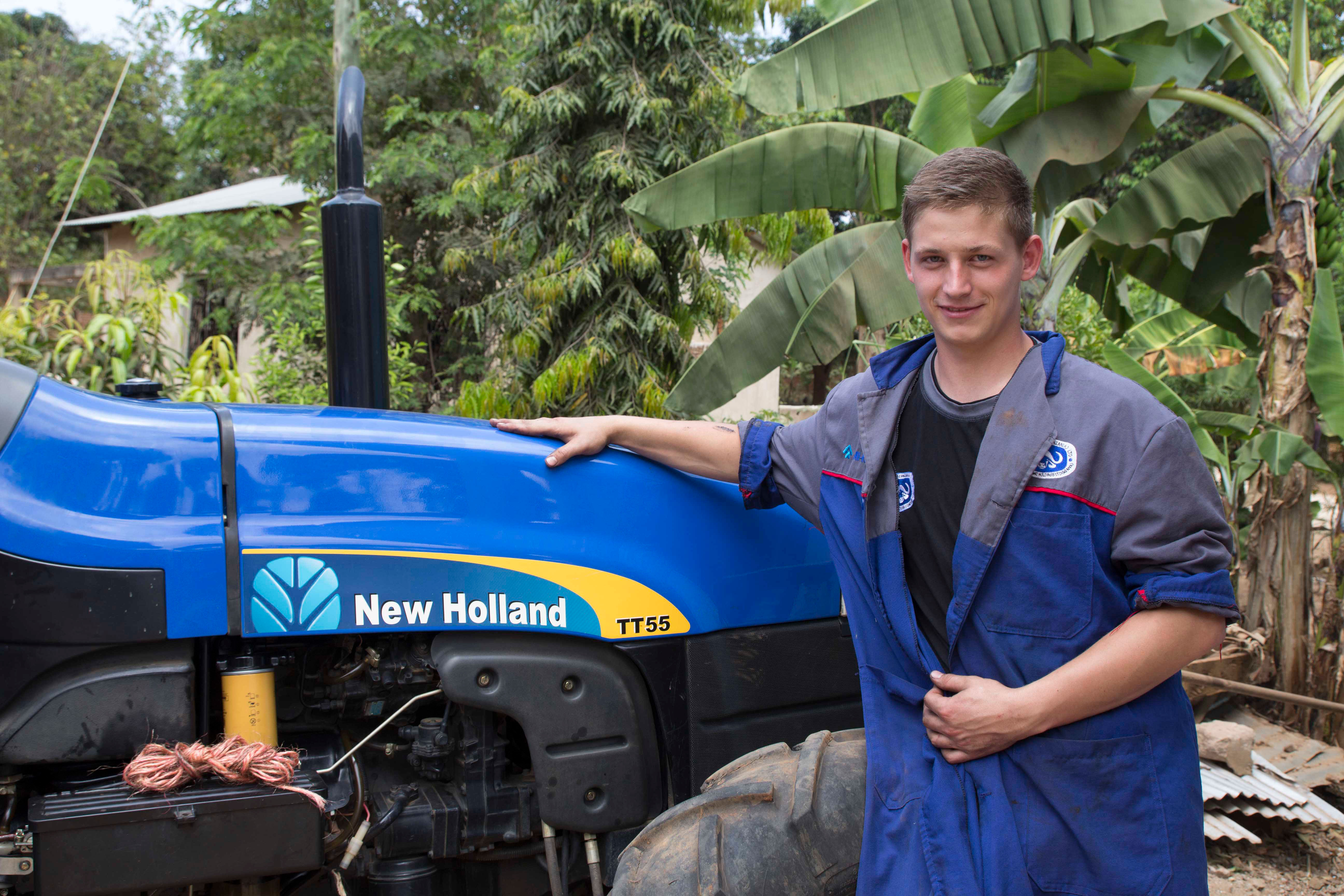 Tidligere lærling og landbrugsmaskinmekaniker Jesper i Tanzania