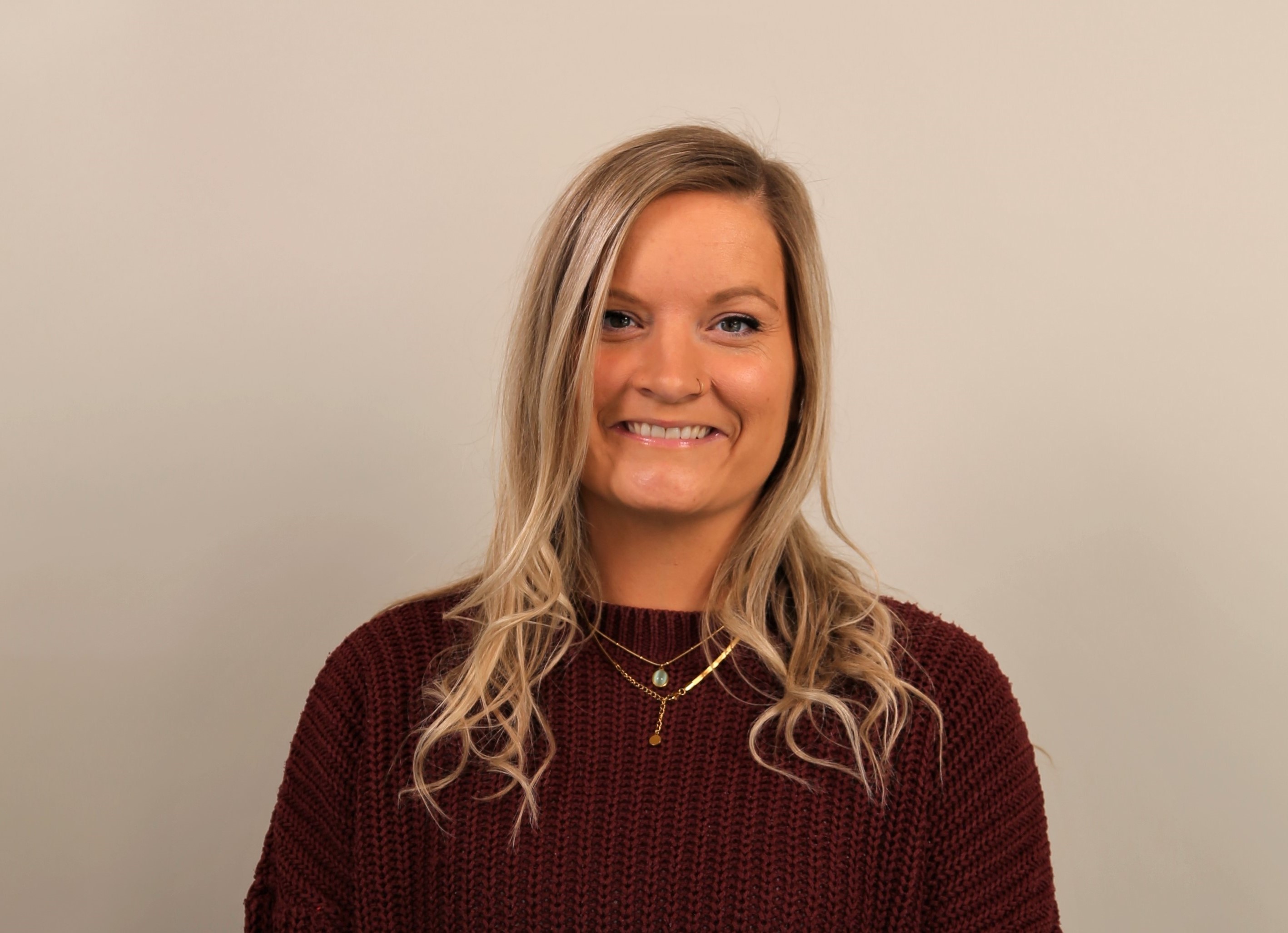 Simone Elev HEG Close Up (1)